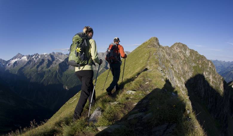 Wandern auf dem Aschaffenburger Höhensteig in Mayrhofen-Hippach