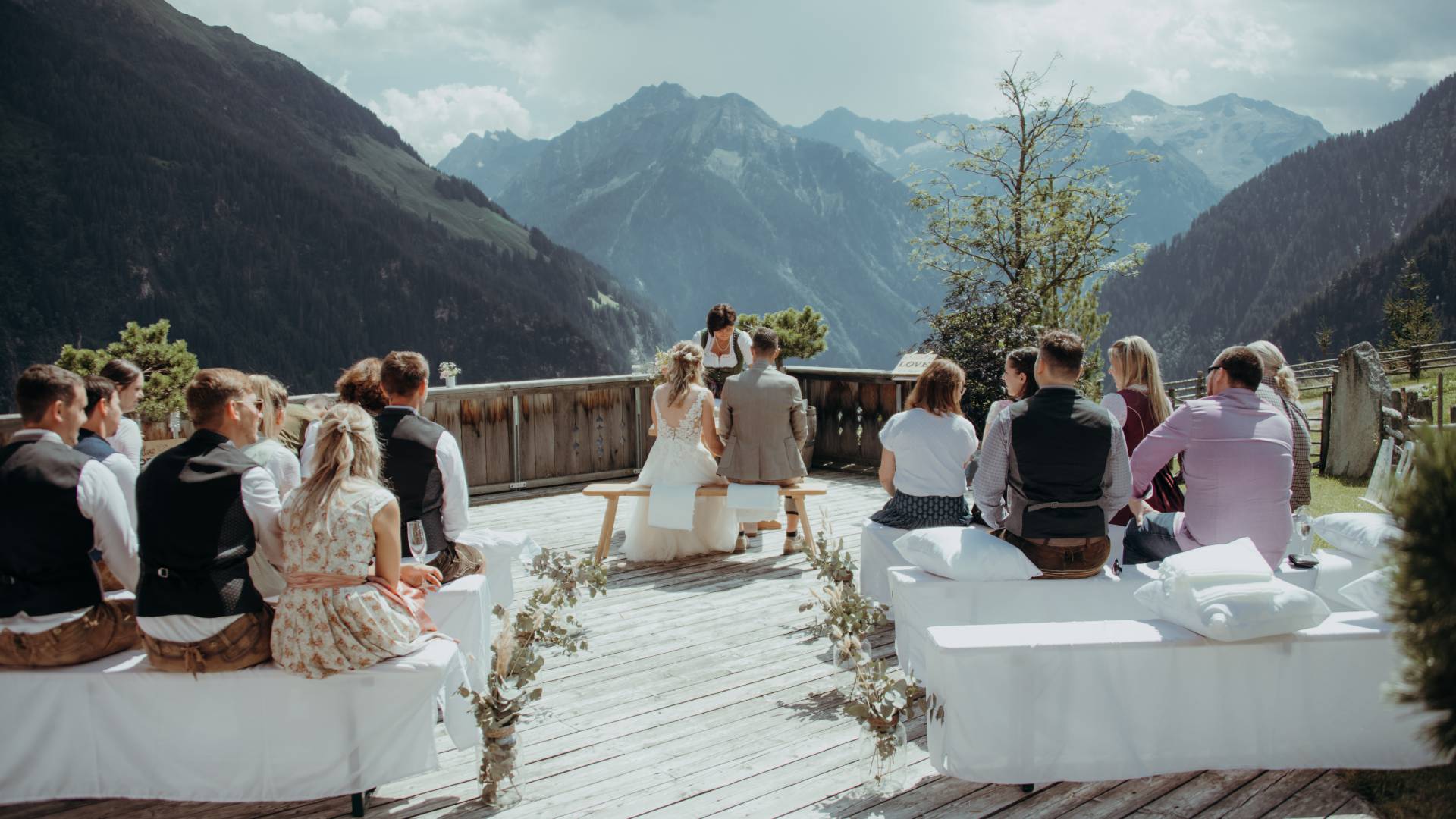 Trauung auf der GrasbergAlm in Finkenberg im Zillertal